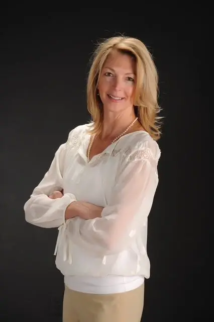 Laura McCray, Principal Designer